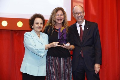 Sheila Maluf recebe Prêmio Sebrae Mulher de Negócios