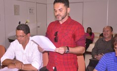 Lucianlo de Araújo fez a leitura do Termo de Ética do servidor público