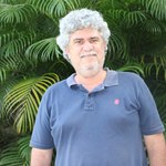 Professor da Unidade de Viçosa será homenageado pelo Conselho de Medicina Veterinária