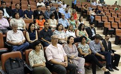 Gestores em solenidade de posse