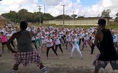 Aula de zumba movimentou servidores