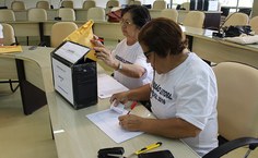 Apuração dos votos pela comissão eleitoral