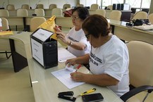 Apuração dos votos pela comissão eleitoral