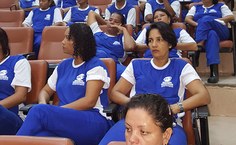 Funcionários da limpeza foram os primeiros capacitados