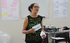 Servidora Dione Albuquerque diz que aposentadoria deve ser vivida com motivação. Foto: Thâmara Gonzaga