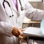 Faltou ao trabalho por licença médica? Saiba o que fazer com o atestado