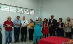 Professores novos e decanos foram homenageados