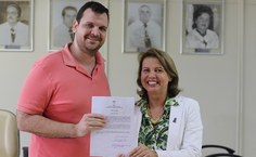 Servidores tomaram posse nesta segunda-feira (4). Fotos: Janaina Alves