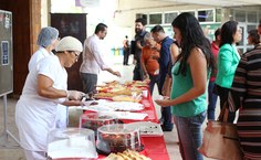Encontros e encantos foi nome dado ao evento em homenagem aos professores.JPG