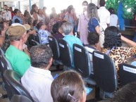 Projeto Acolher realizou ação para pacientes enquanto aguardavam atendimento