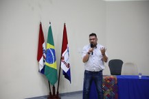 Fórum foi realizado no auditório da Reitoria. Foto: Renner Boldrino