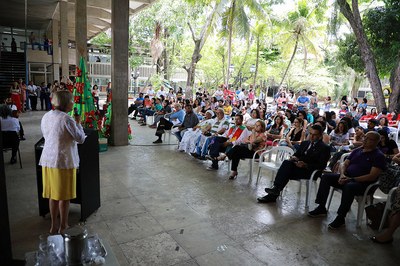 Confraternização natalina. Foto: Renner Boldrino