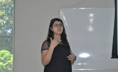 Daniella Pontes, do  DCF, ministrou o curso no período da manhã