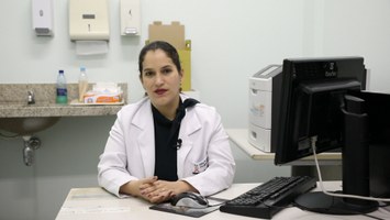 Oncologista do HU responde dúvidas sobre câncer de mama