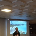 Professor Tiago Gomes  coordena mesa-redonda em evento internacional