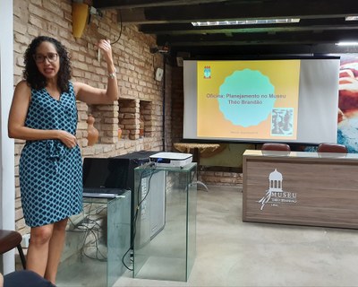 Professora Milka Barbosa foi a facilitadora do encontro