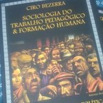 Professor Ciro Bezerra lança livros no Centro de Estudos do HU