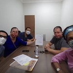 Mais uma homenagem dos amigos ao professor Rafael Navas