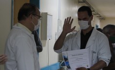 Servidores receberam moção de aplausos