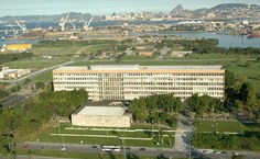 Foto aérea do prédio da Reitoria da UFRJ. Foto Fábio Portugal (acervo)