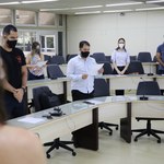 Reitor destaca a importância da universidade pública durante posse de servidores