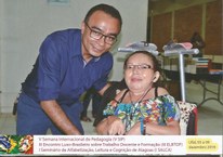 Dolores com o amigo e também professor do Cedu, Cezar Nonato