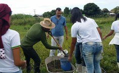 Zé Roberto em aula de campo