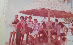 AVelar_em_festa_da_Assufal._Angela_com_o_primeiro_filho_deles_no_colo