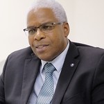 Ufal e FDA lamentam o falecimento do professor John Silas