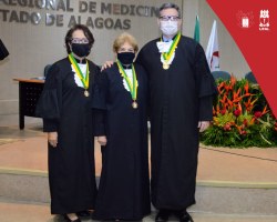 Professores da Ufal são imortalizados na Academia Alagoana de Medicina