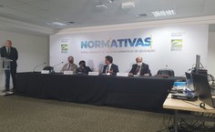 Cerimônia de lançamento da plataforma