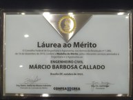 Placa de homenagem