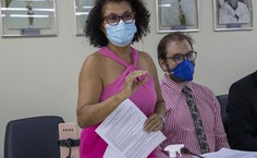 Professora Cícera Albuquerque deu as boas-vindas aos servidores