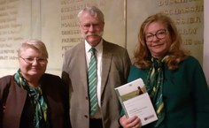 Vera Dubeux com integrantes da Academia de Agricultura Francesa