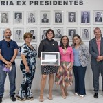 Vice-reitora da Ufal é homenageada na Câmara Municipal de Maceió