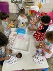 Crianças do maternal durante atividade do projeto