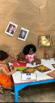 Crianças do maternal durante atividade do projeto