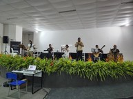 A abertura teve como atração o Grupo de Música Brasileira da Ufal, comandado pelo professor Clístenes Lisboa, do curso de licenciatura em Música da Universidade