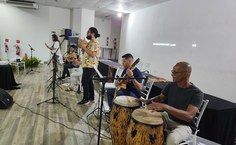 A abertura teve como atração o Grupo de Música Brasileira da Ufal, comandado pelo professor Clístenes Lisboa, do curso de licenciatura em Música da Universidade