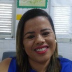 Professora Lívia Soares é servidora da Ufal e atua na rede pública há mais de dez anos