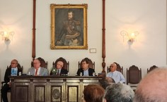 Membros do Ihgal durante a posse