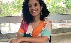 Professora Viviane Ferreira, gestora do contrato referente ao apoio administrativo