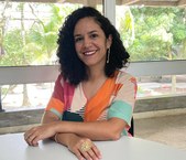 Professora Viviane Ferreira, gestora do contrato referente ao apoio administrativo