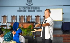 Krerley Oliveira ministrou curso, palestras e alinhou futuras parcerias com instituições internacionais