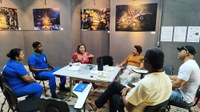 Funcionários do MHN participam de conversa sobre exposição Badjines
