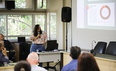 Luísa Oliveira, da CPO da Proginst, mostrou os números da Ufal relacionados ao orçamento