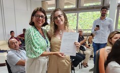 Mirella, agora devidamente empossada,  vai compor o quadro docente do Campus Arapiraca