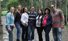Lúcia com os colegas participantes do Seminário Nacional de Bibliotecas Universitárias