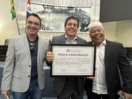 Jornalistas Amorim Neto e Aldo Correia acompanham e divulgam projetos científicos há anos
