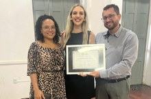 Professora Juliana foi prestigiada por amigos e colegas de trabalho